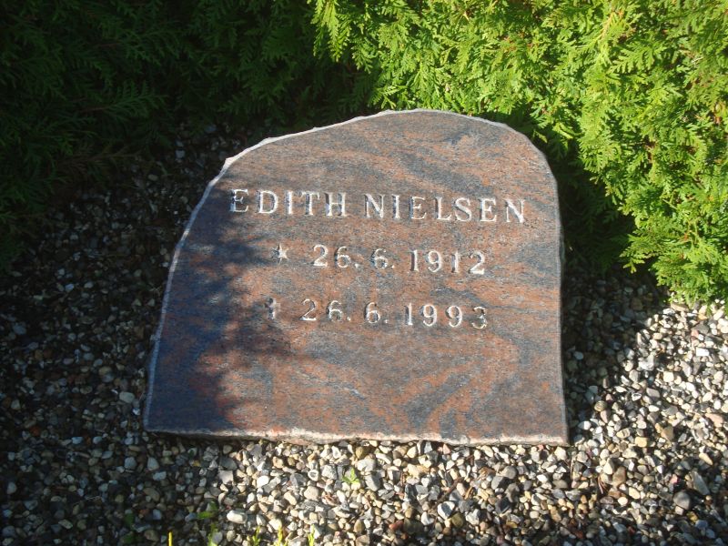Edith Nielsen.JPG